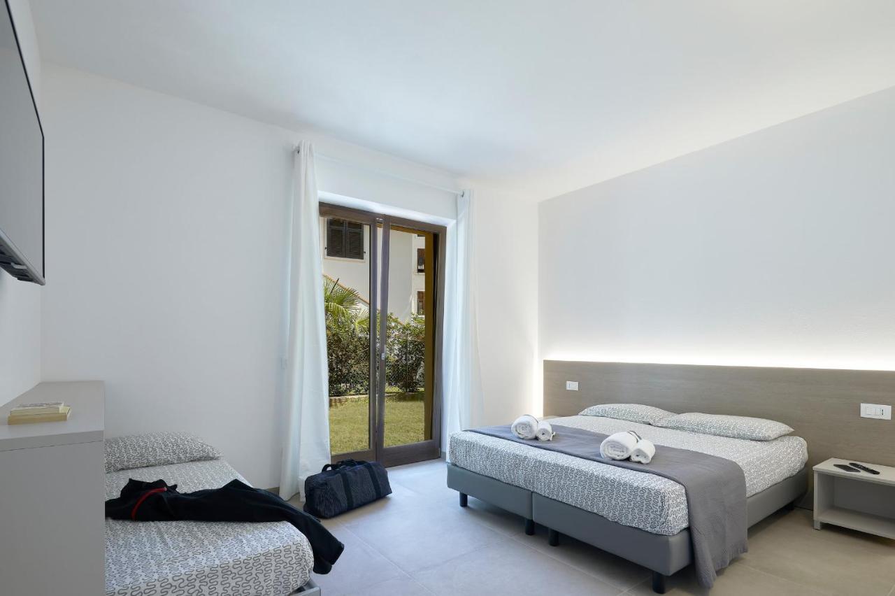 Agriturismo De Bas ริวาเดลการ์ดา ภายนอก รูปภาพ